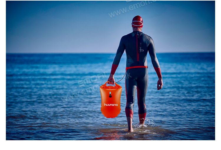 2-in-1 Swim Buoy Dry Bag detail 10