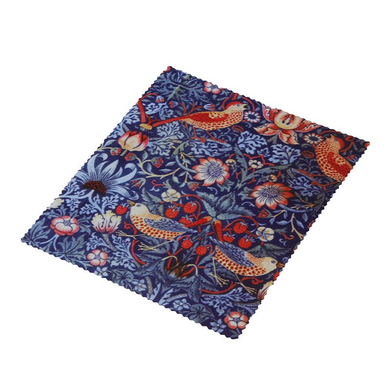 Anti-bacterial microfiber cleaning cloth