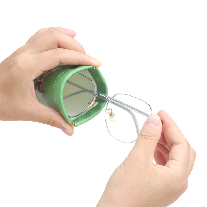 Snap-Closure Organizer Pouch photo 2