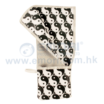 Dual-sided Microfiber Cleaning Cloth ( with pocket ) photo 4