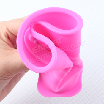 Silicone Foldable Cup with Handle photo 5
